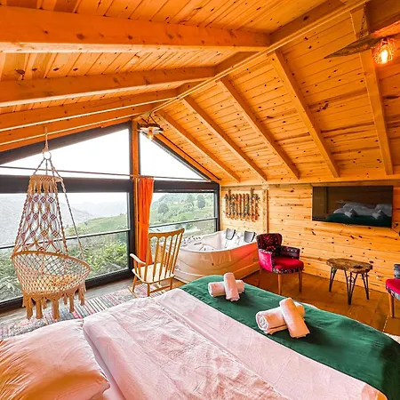 Organic Village Bed & Breakfast *